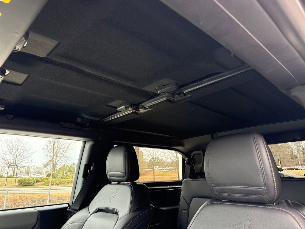 Used 2023 Ford Bronco Badlands w/ Sasquatch Package image 25