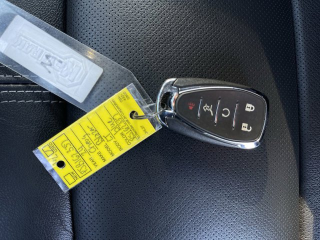 Used 2024 Chevrolet Blazer LT w/ Midnight/Sport Edition FWD image 34