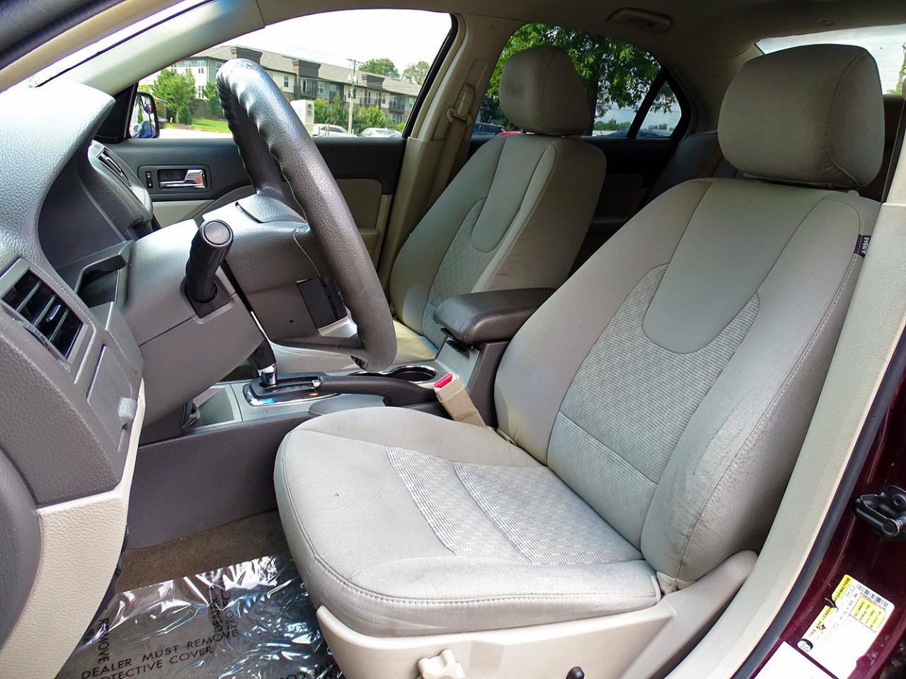 Used 2011 Ford Fusion SE FWD image 18