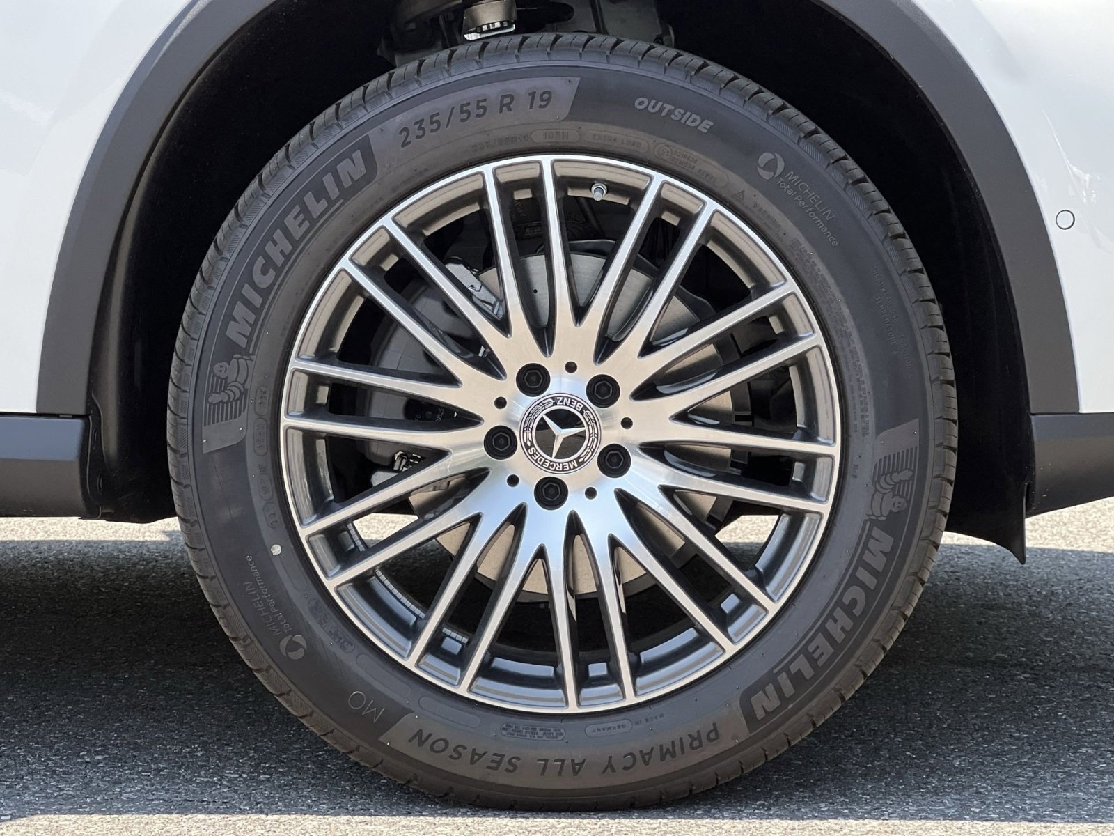 Certified 2025 Mercedes-Benz GLC 300 4MATIC image 10