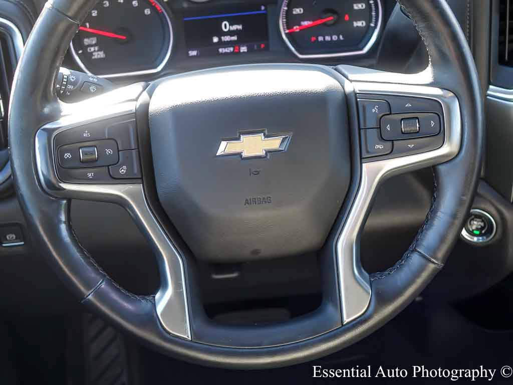 Used 2020 Chevrolet Silverado 1500 LT w/ Convenience Package AWD/4WD image 16