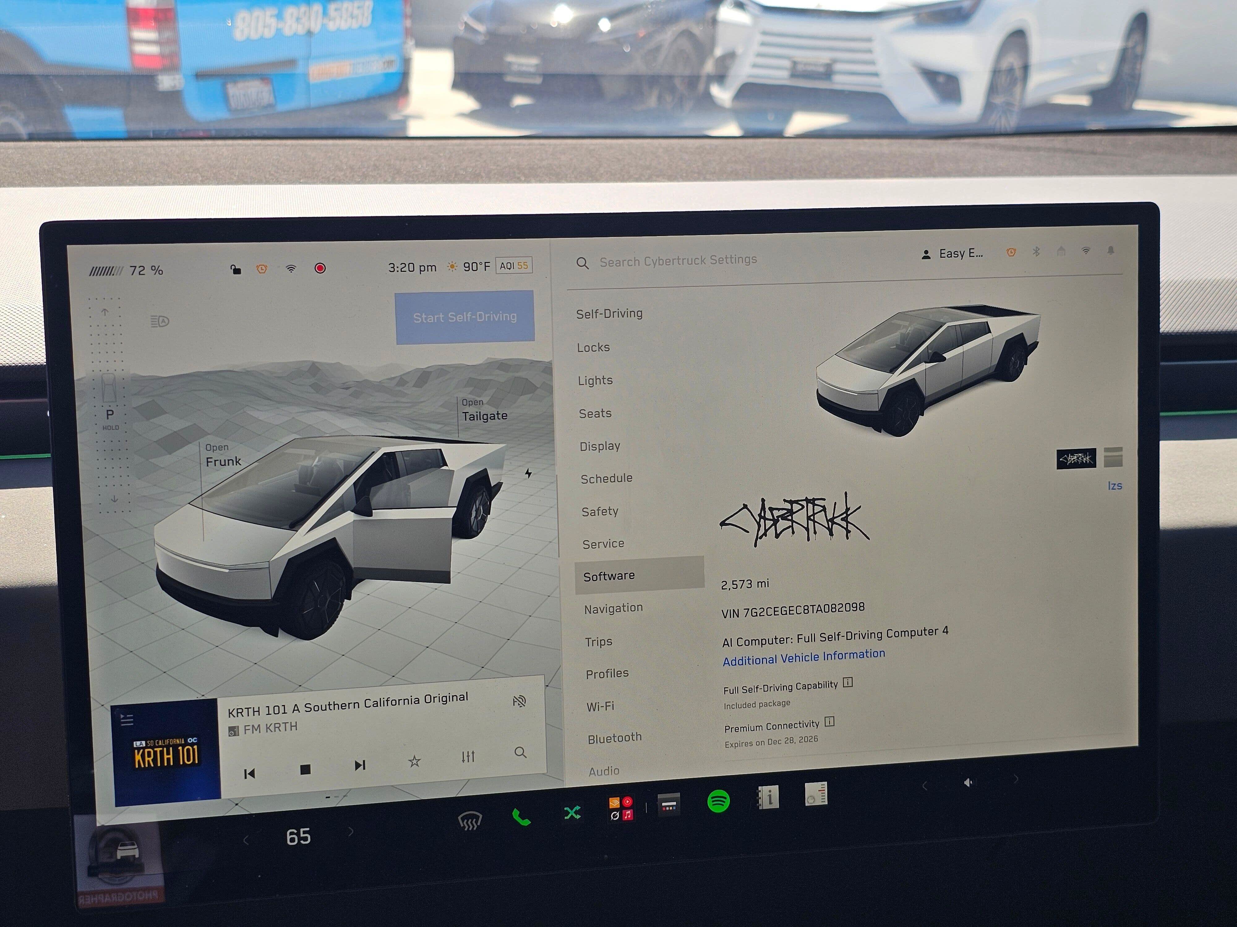 Used 2026 Tesla Cybertruck 2WD Crew Cab image 22