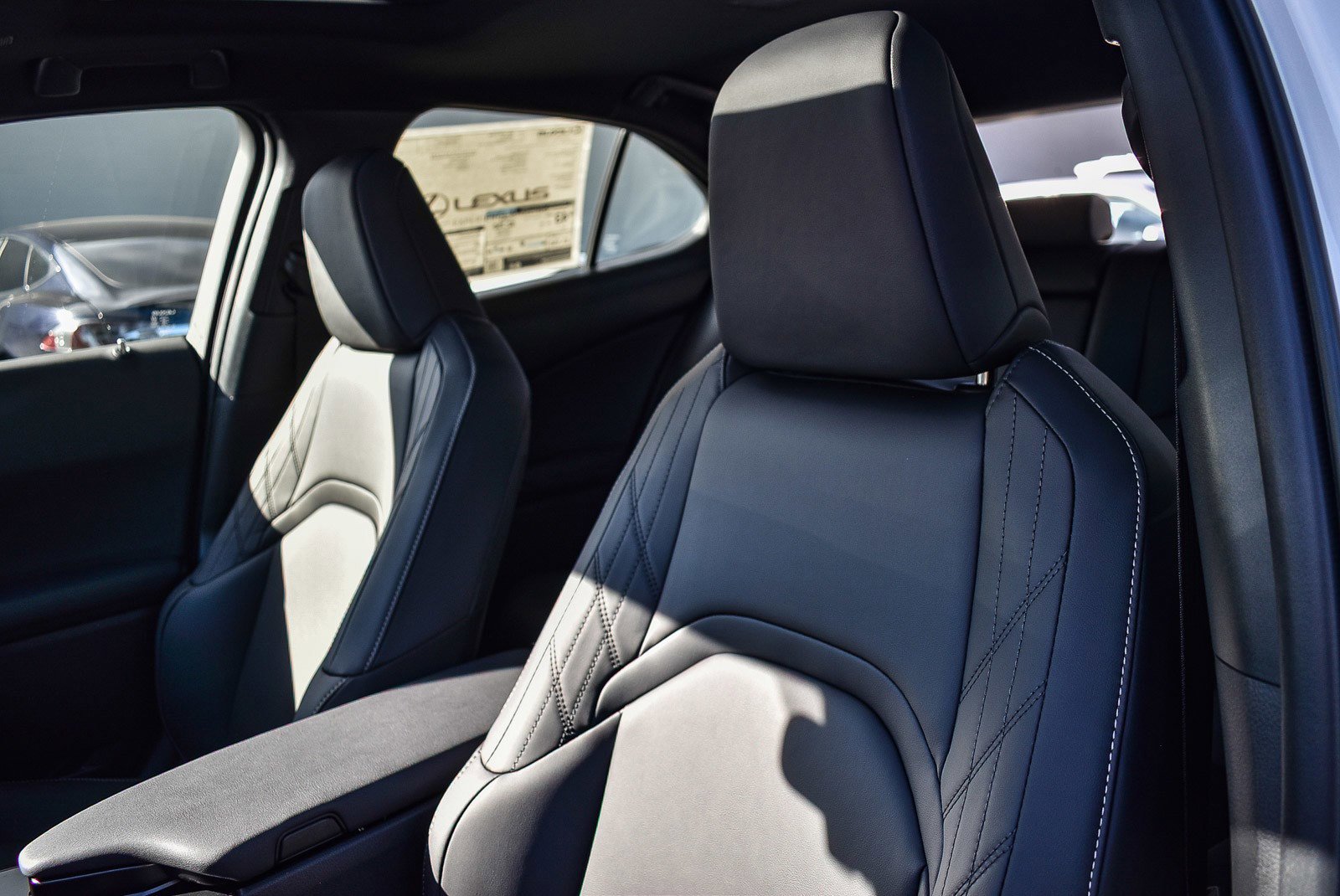 New 2026 Lexus UX 300h FWD image 24