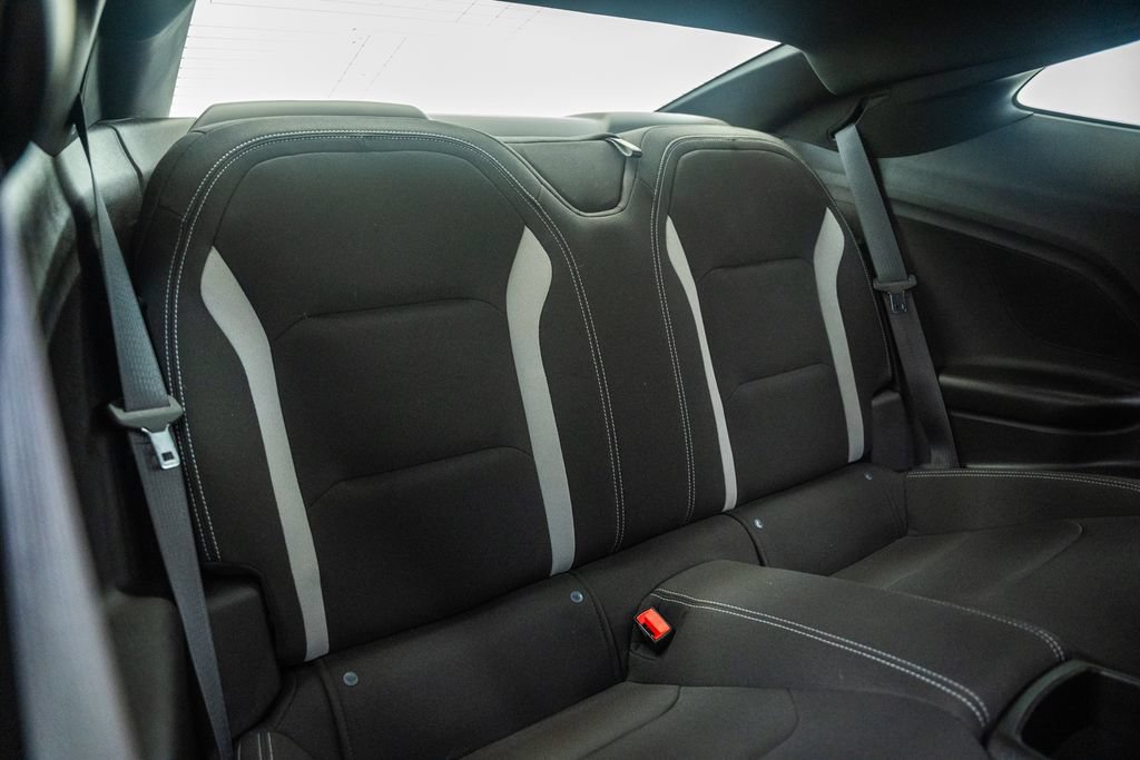 Used 2023 Chevrolet Camaro LT RWD image 34