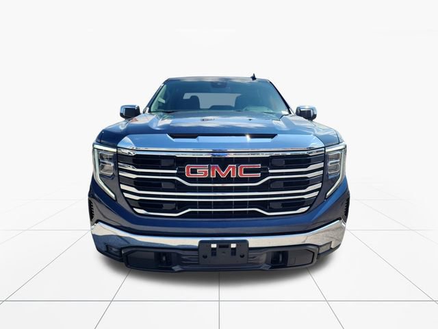 Used 2023 GMC Sierra 1500 SLT w/ SLT Convenience Package AWD/4WD image 9