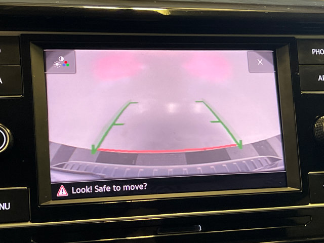 Certified 2024 Volkswagen Taos S FWD image 25