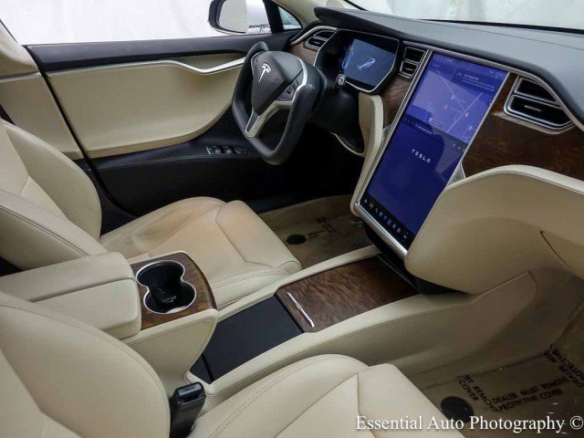 Used 2017 Tesla Model S 100D AWD/4WD image 39