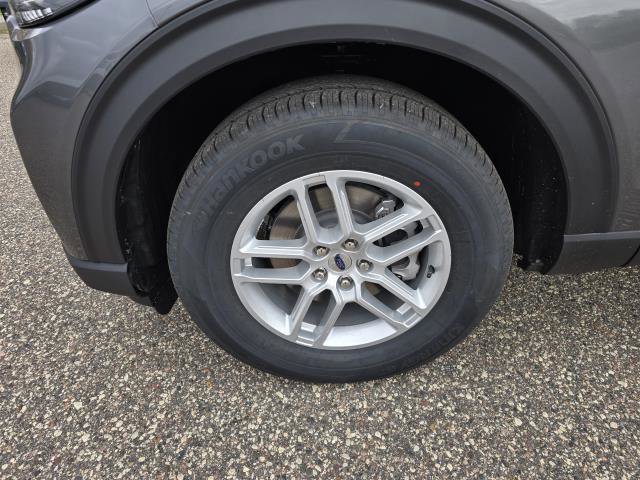 New 2026 Ford Explorer Active image 29