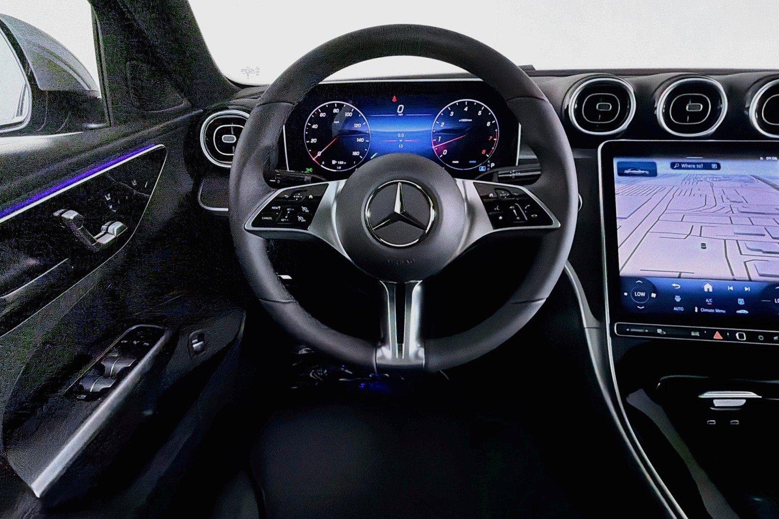 New 2026 Mercedes-Benz C 300 Sedan image 4