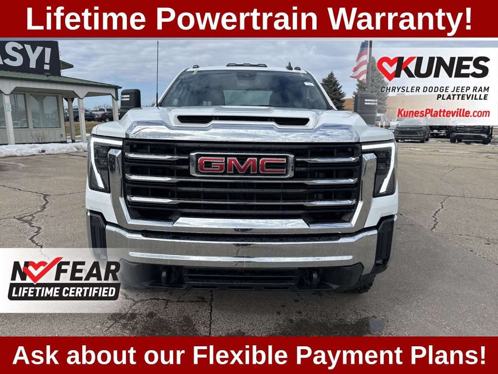 Used 2024 GMC Sierra 3500 SLE w/ SLE Convenience Package AWD/4WD image 4