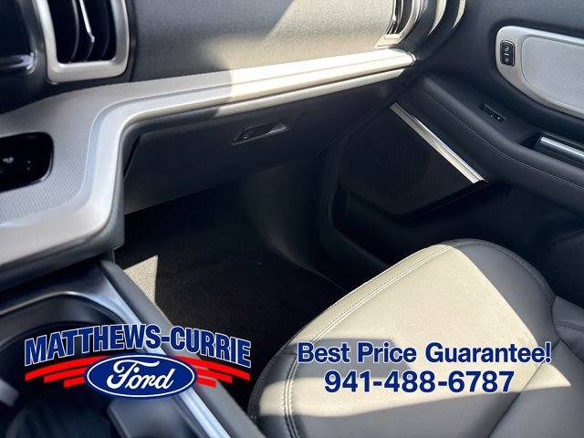 New 2026 Ford Expedition Active RWD image 24