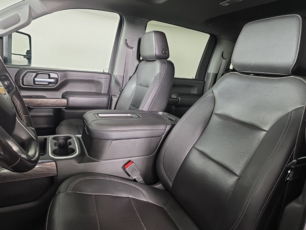 Used 2021 Chevrolet Silverado 2500 LTZ w/ LTZ Plus Package image 17