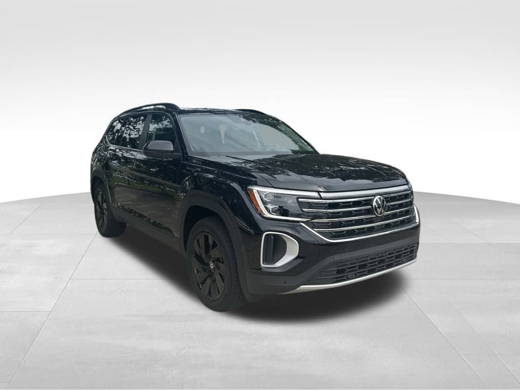 New 2026 Volkswagen Atlas SE image 2