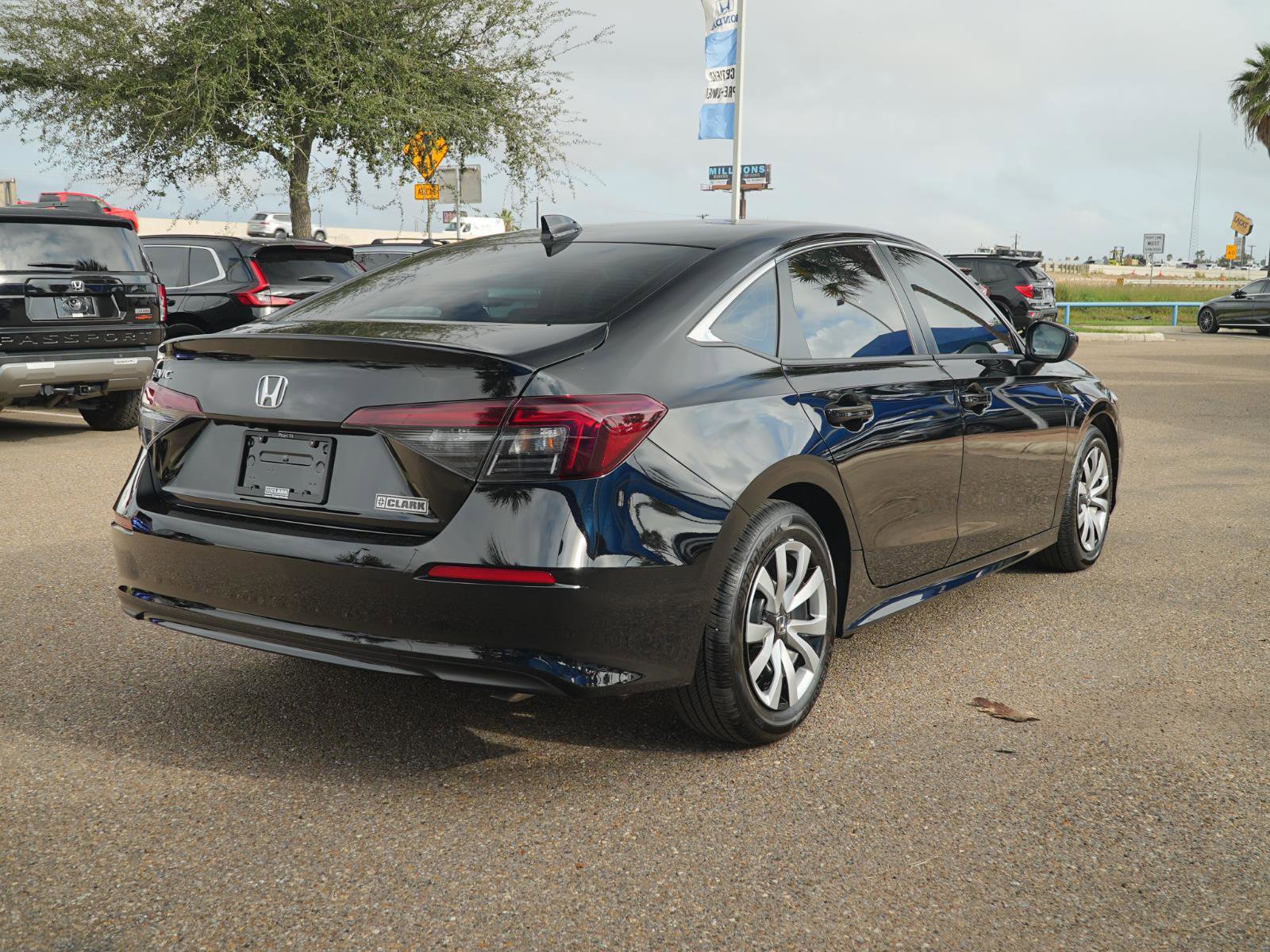 Used 2026 Honda Civic LX image 5