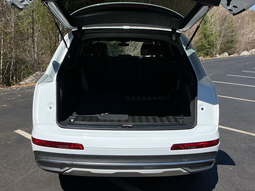 Used 2021 Audi Q7 2.0T Premium w/ Convenience Package image 10