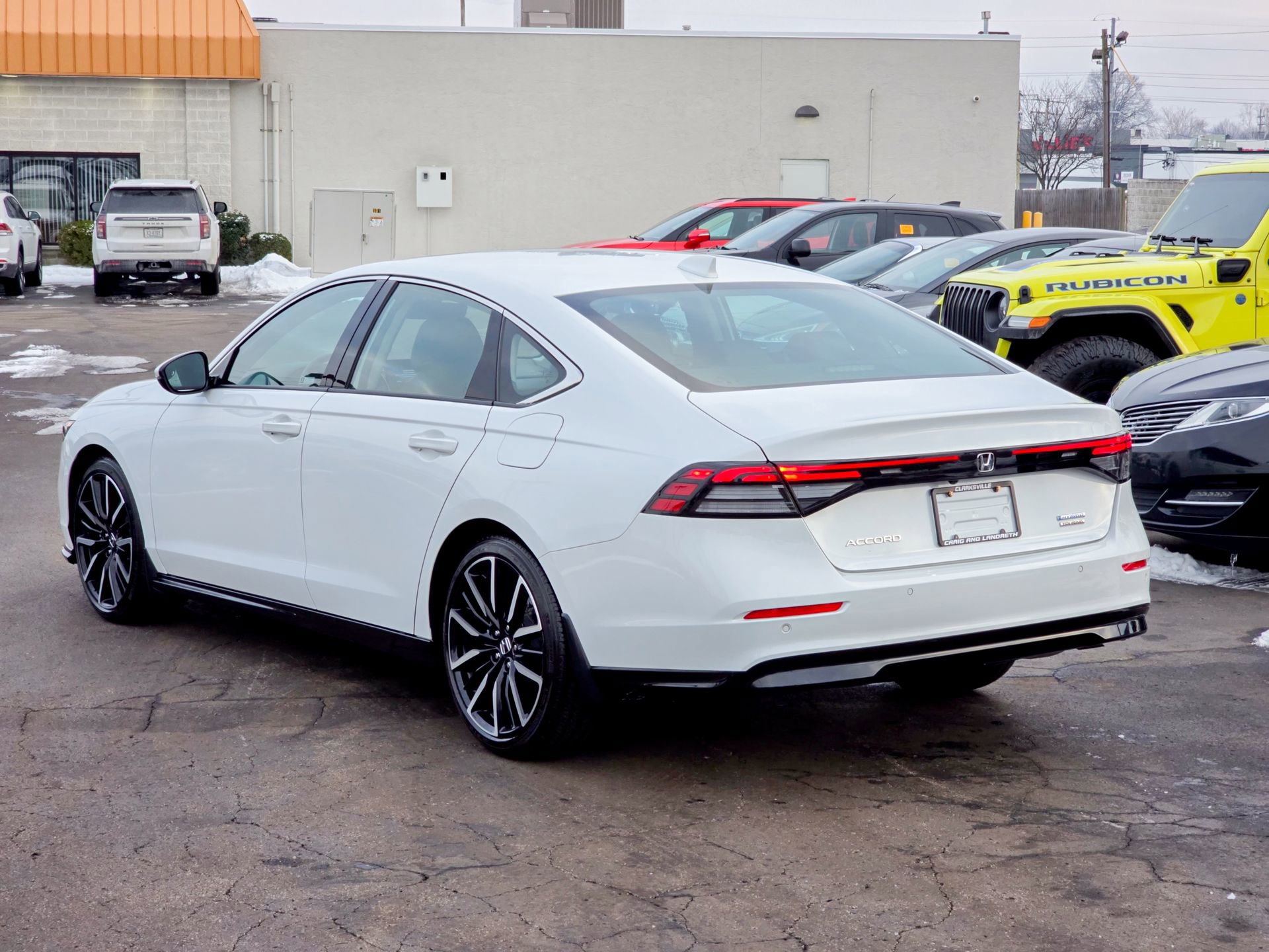Used 2023 Honda Accord Touring image 12