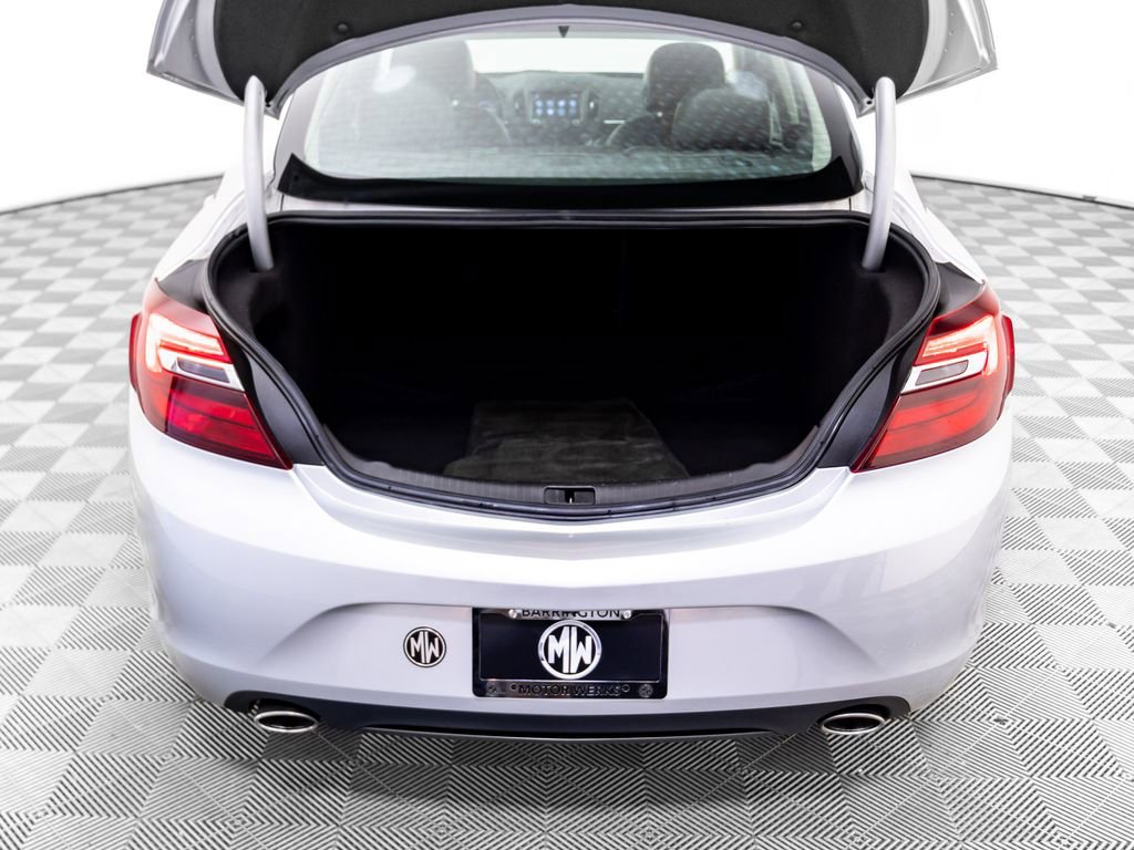 Used 2016 Buick Regal image 29