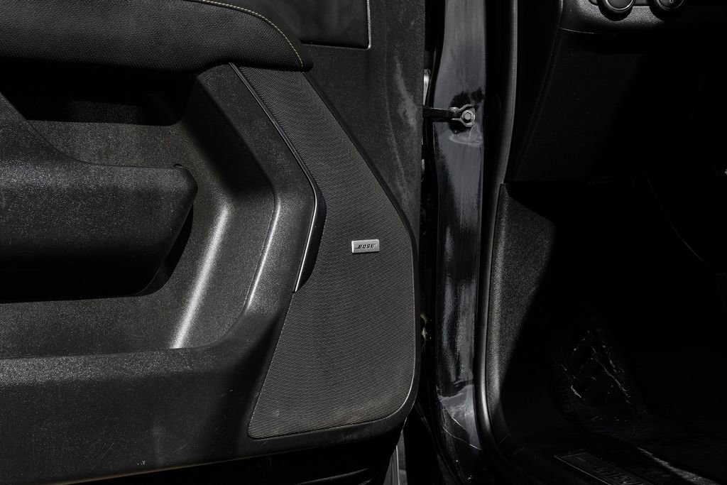 Used 2024 Chevrolet Suburban Premier image 47