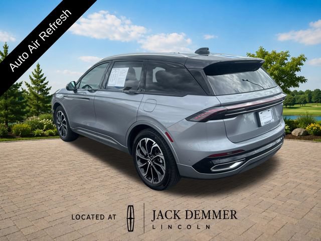 Certified 2024 Lincoln Nautilus Reserve w/ Equipment Group 202A AWD/4WD image 4