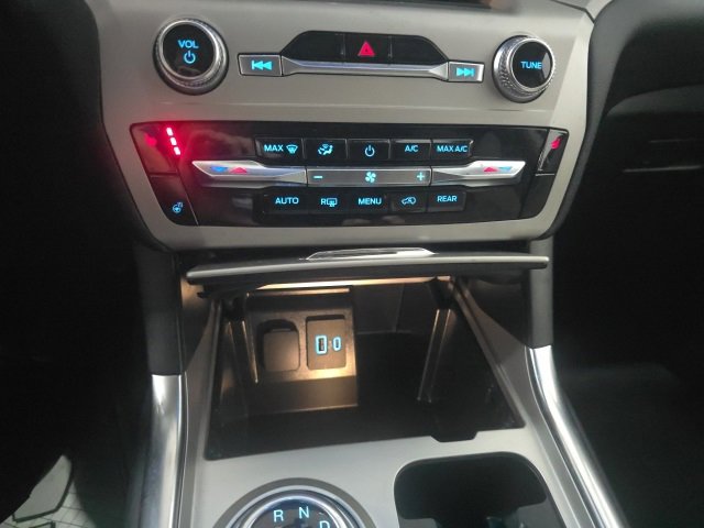 Used 2023 Ford Explorer XLT w/ Equipment Group 202A image 25