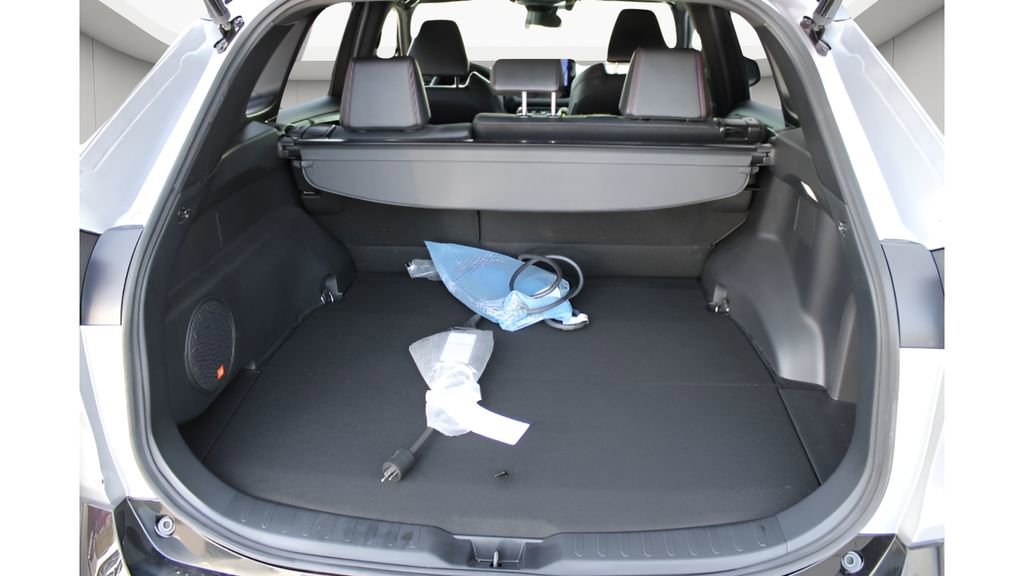 Used 2023 Toyota RAV4 XSE AWD/4WD image 20