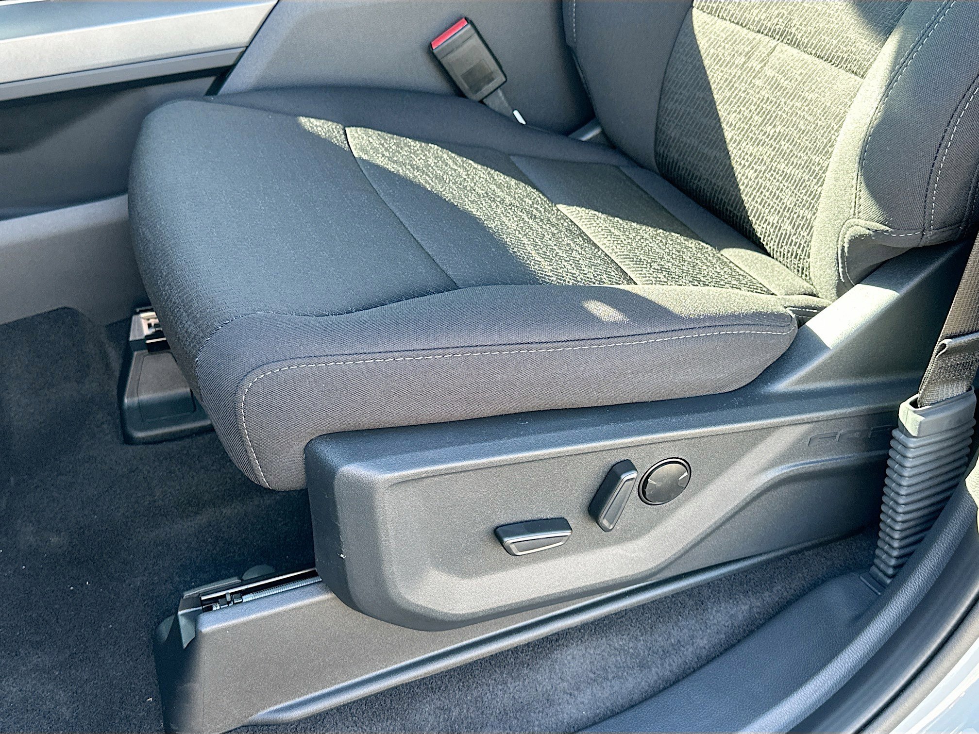 New 2026 Ford F150 XLT w/ Equipment Group 302A MID image 14