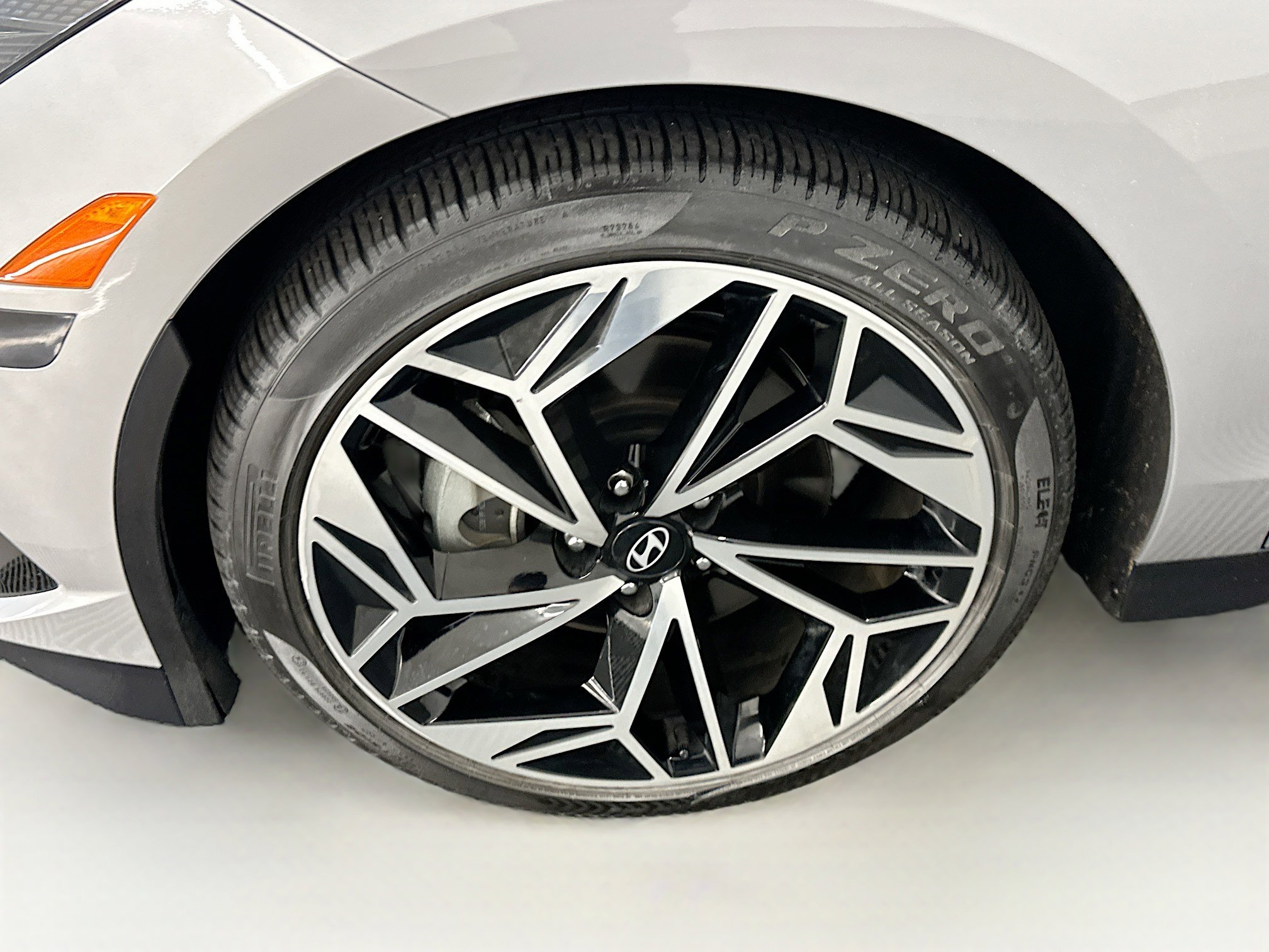 Used 2024 Hyundai Ioniq 6 SEL image 11