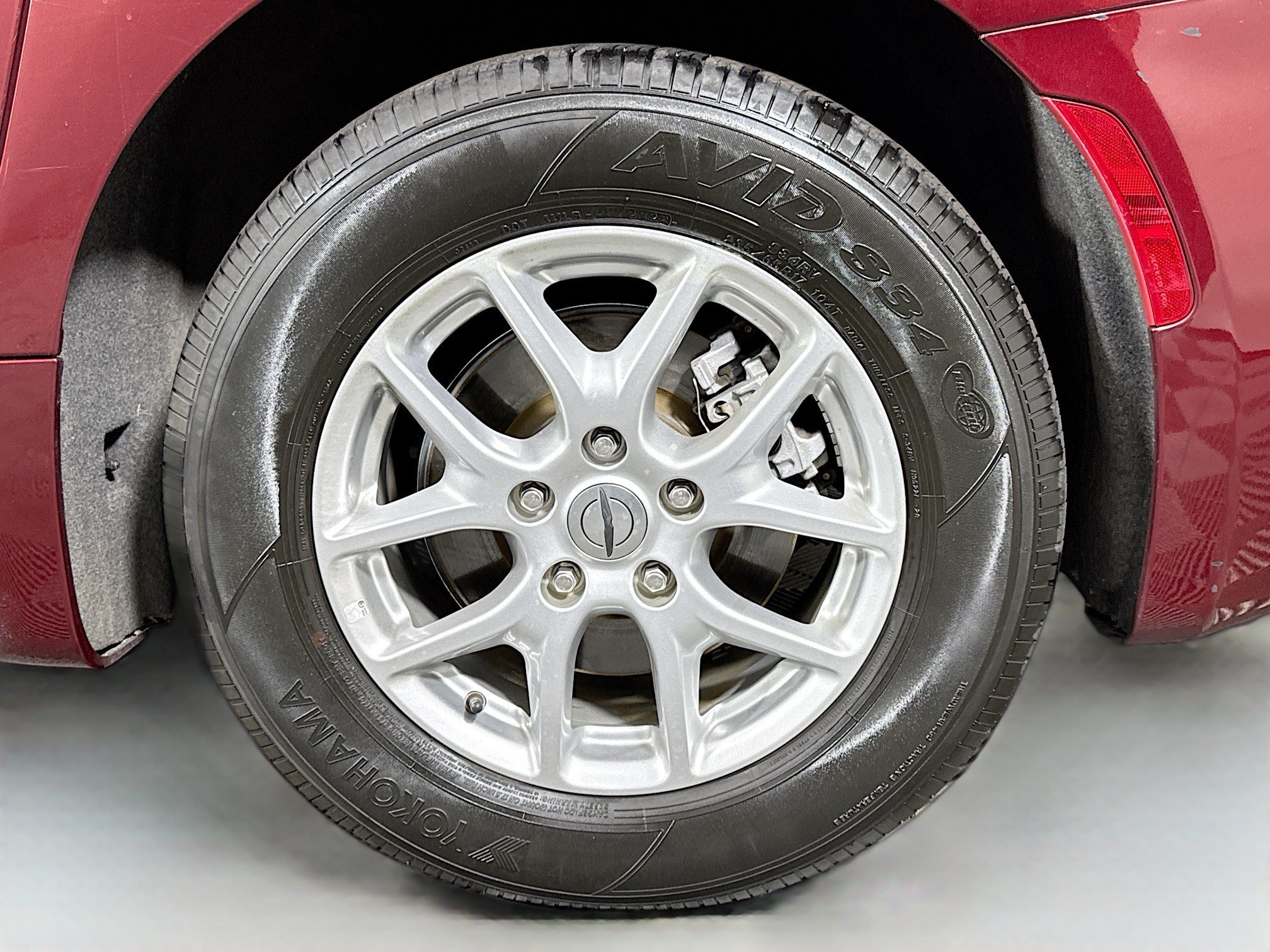 Used 2023 Chrysler Voyager LX FWD image 37