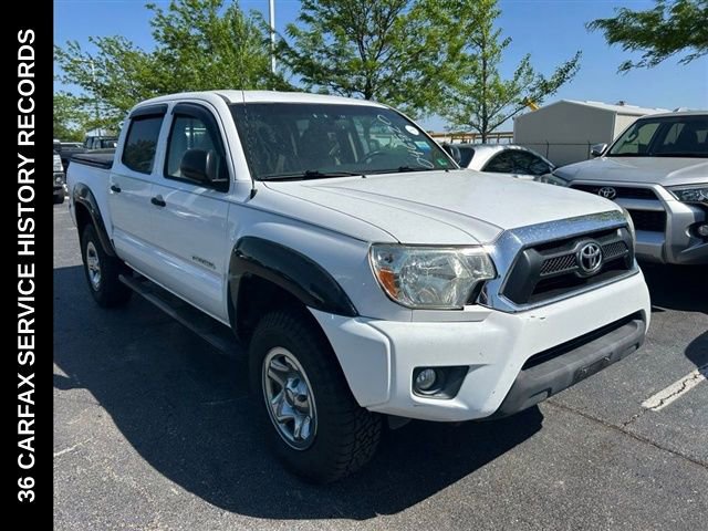Used 2012 Toyota Tacoma 4x4 Double Cab w/ SR5 Pkg image 1