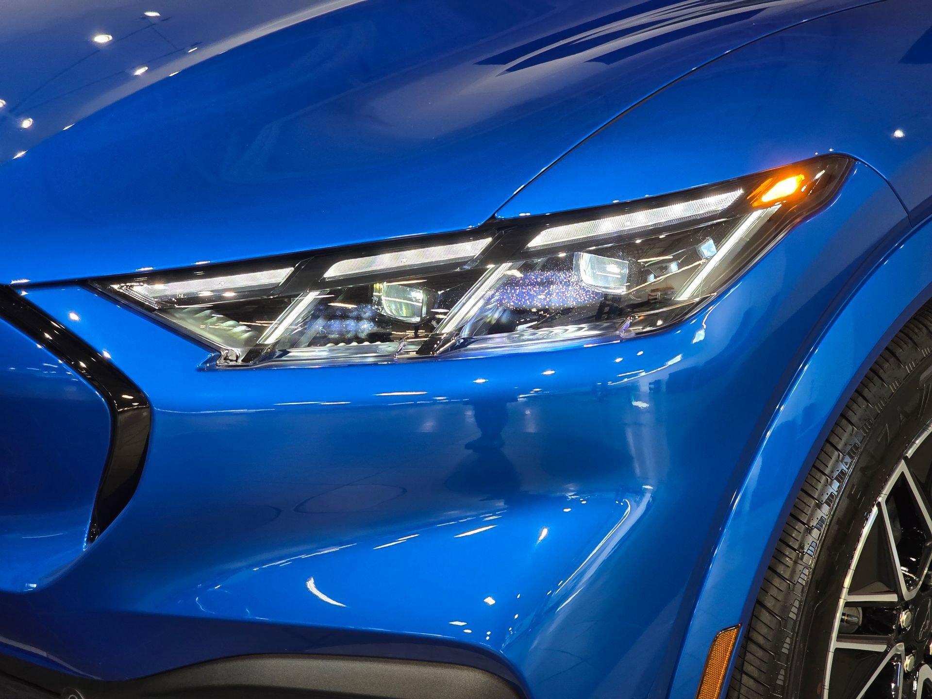 New 2025 Ford Mustang Mach-E Premium image 12