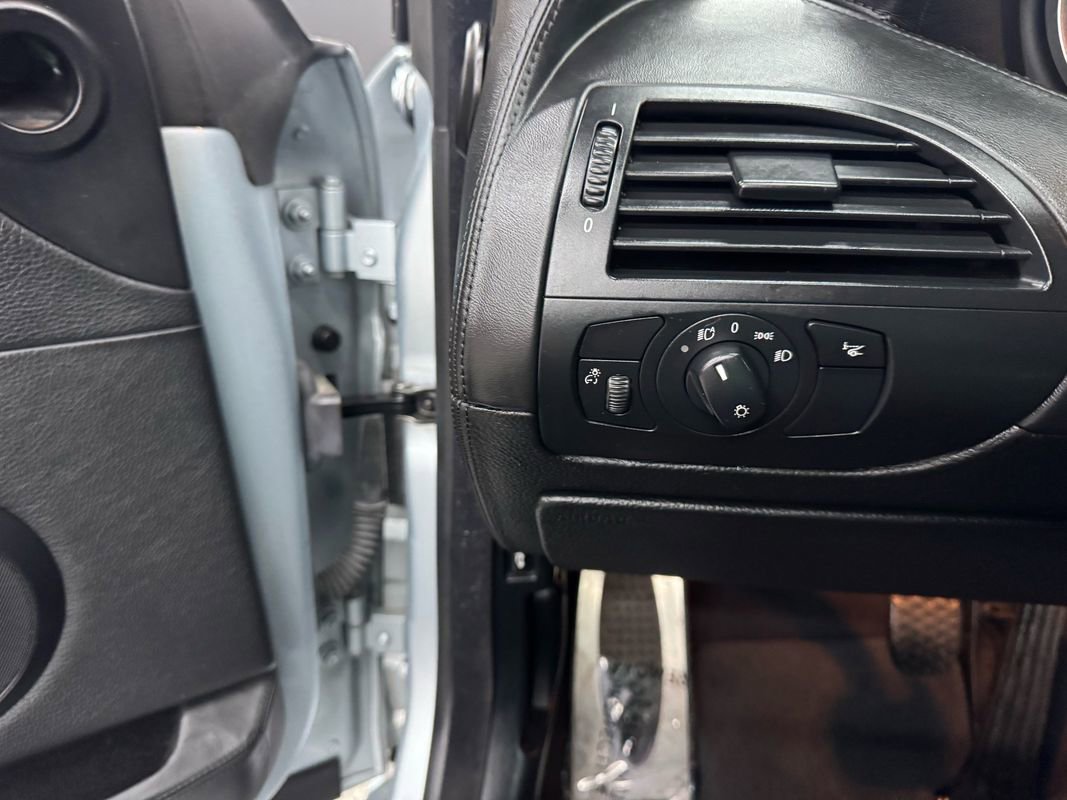 Used 2007 BMW M6 Coupe image 20