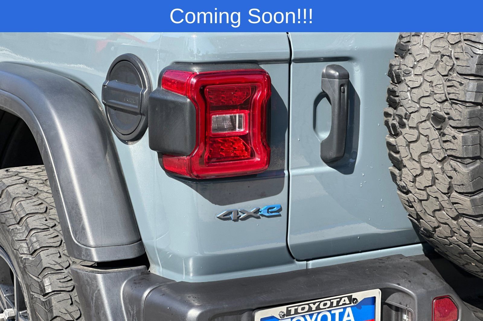 Used 2024 Jeep Wrangler Unlimited AWD/4WD image 27