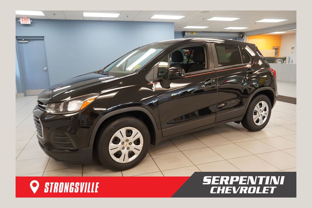 Used 2018 Chevrolet Trax LS FWD image 1