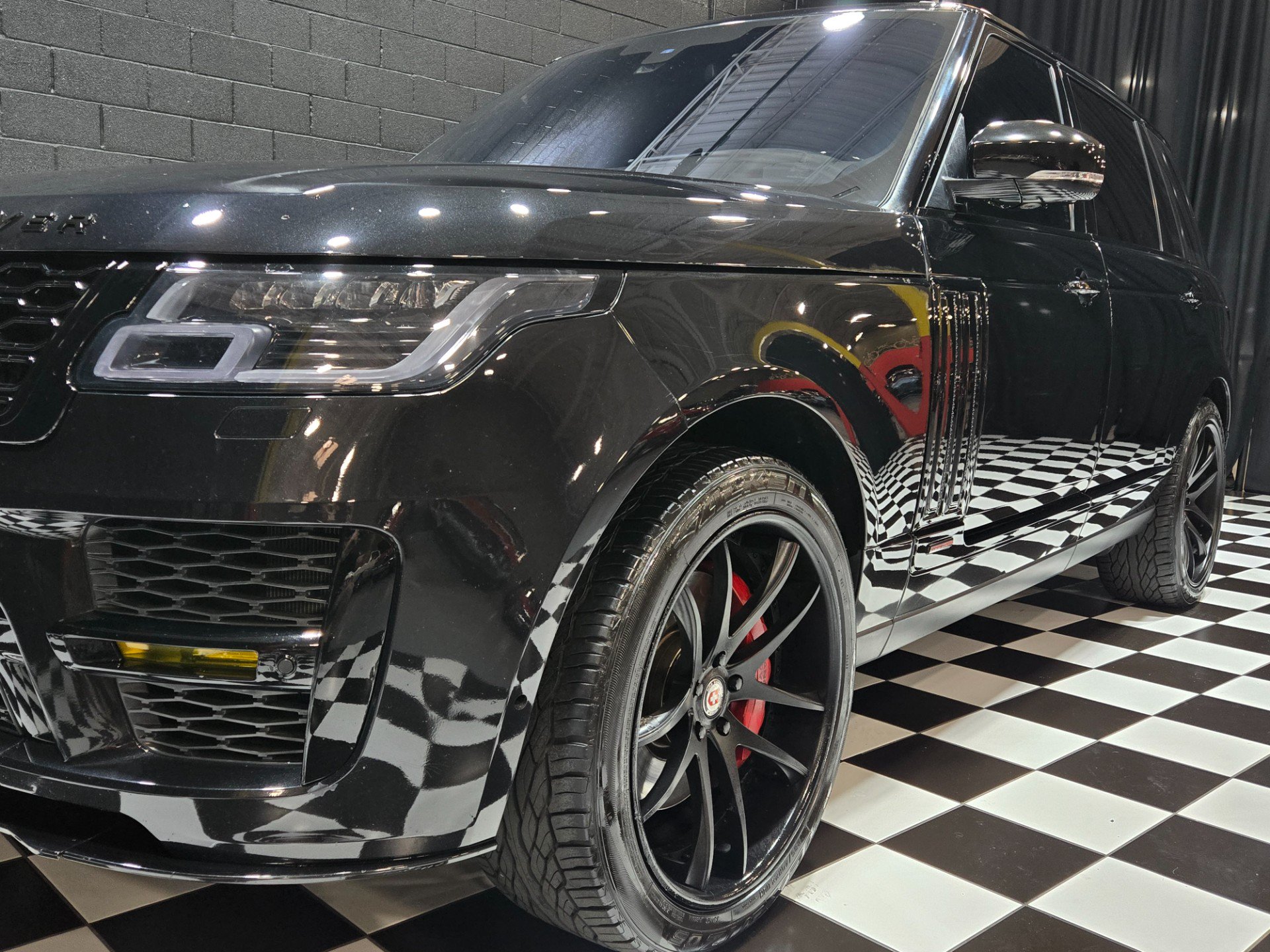 Used 2016 Land Rover Range Rover Long Wheelbase Supercharged AWD/4WD image 29