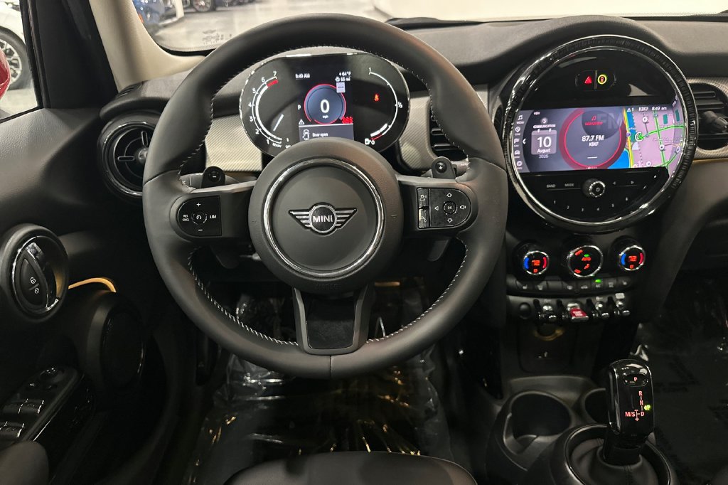Used 2024 MINI Cooper S FWD image 16