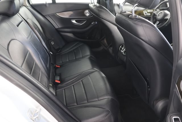 Used 2015 Mercedes-Benz C 300 4MATIC Sedan image 21