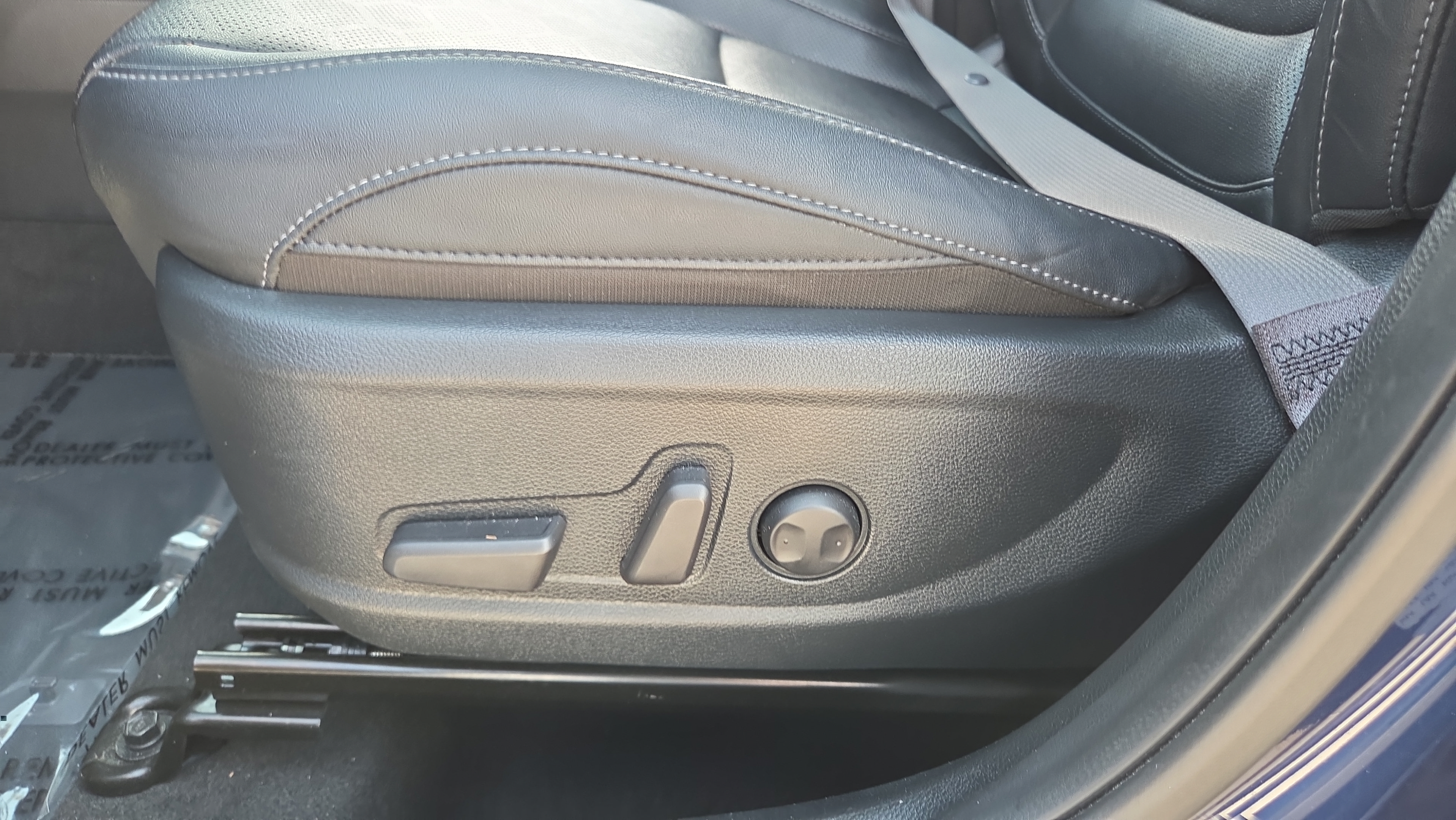 Used 2025 Kia Seltos EX w/ EX Sunroof Package FWD image 10