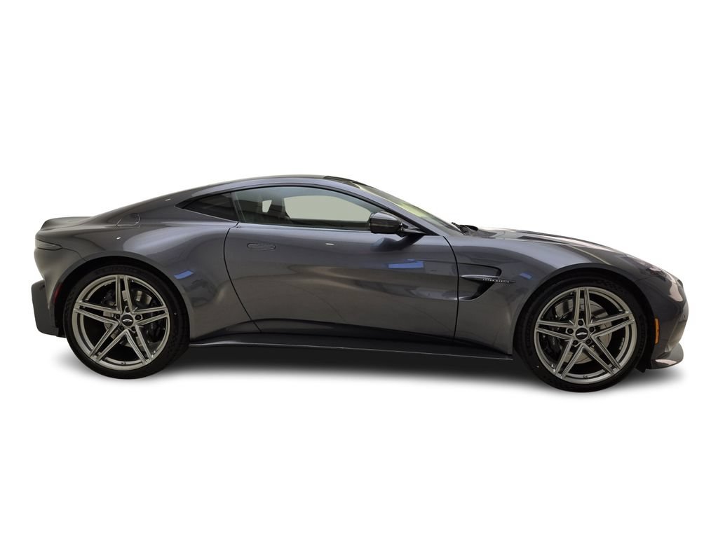 New 2025 Aston Martin V8 Vantage Coupe RWD image 6