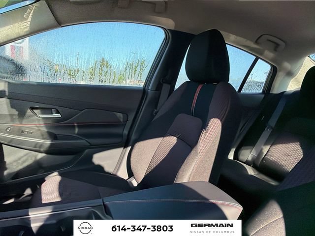 New 2026 Nissan Sentra SR w/ Floor Mat Package FWD image 17