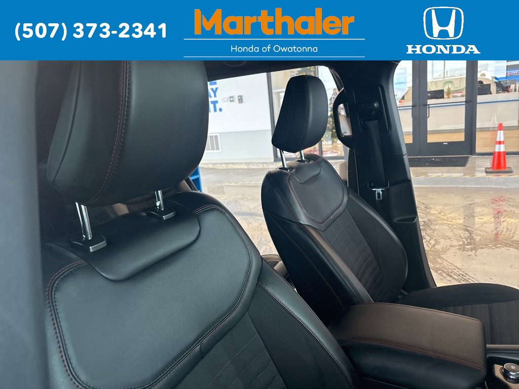 Used 2025 Ford Explorer ST-Line image 20