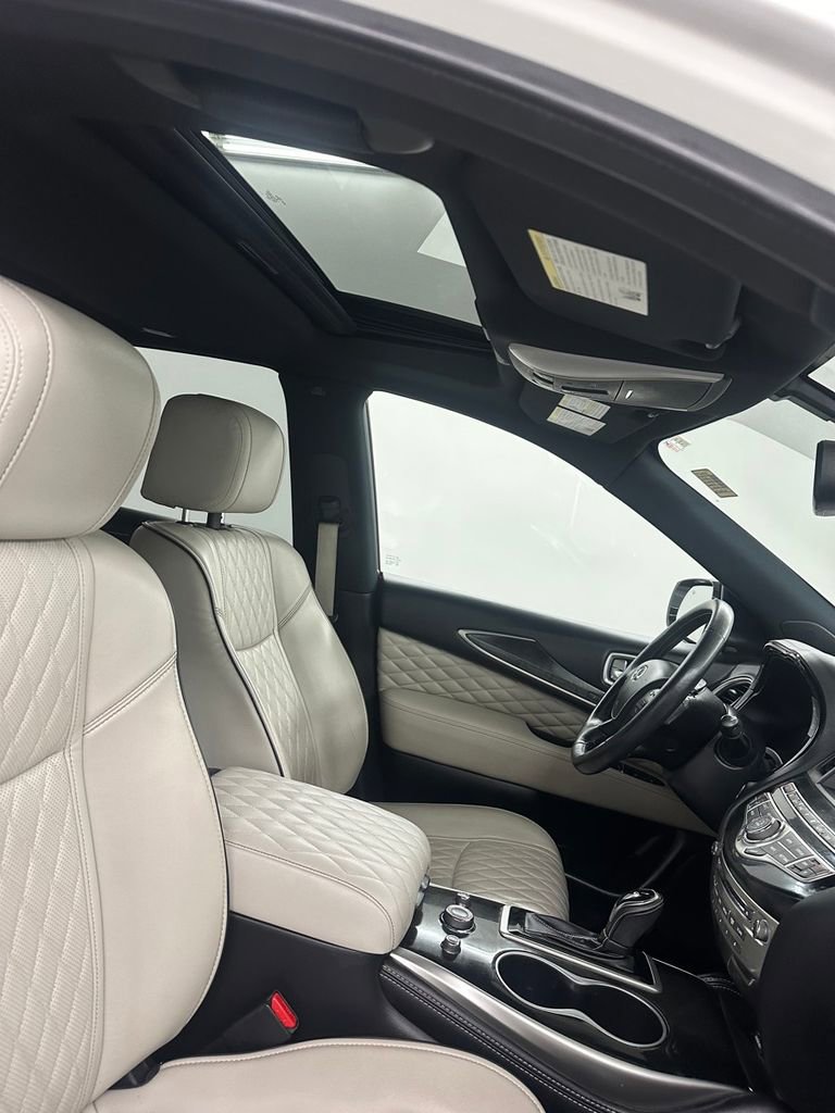 Used 2019 INFINITI QX60 Luxe w/ Limited Package image 46
