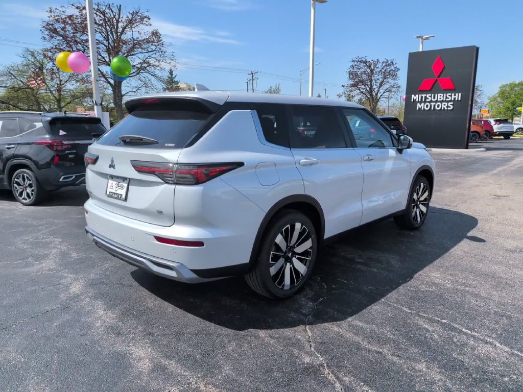 New 2026 Mitsubishi Outlander SE AWD/4WD image 6