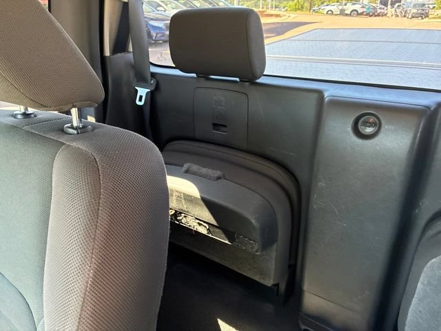 Used 2021 Nissan Frontier S AWD/4WD image 21