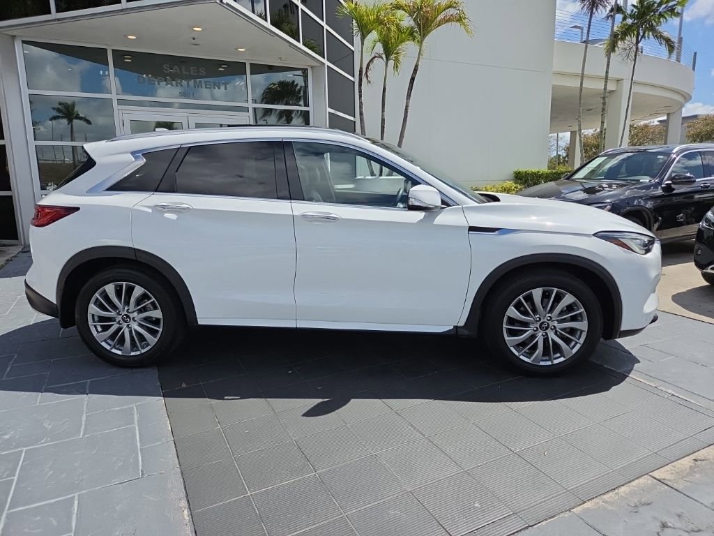 Used 2023 INFINITI QX50 Luxe image 6