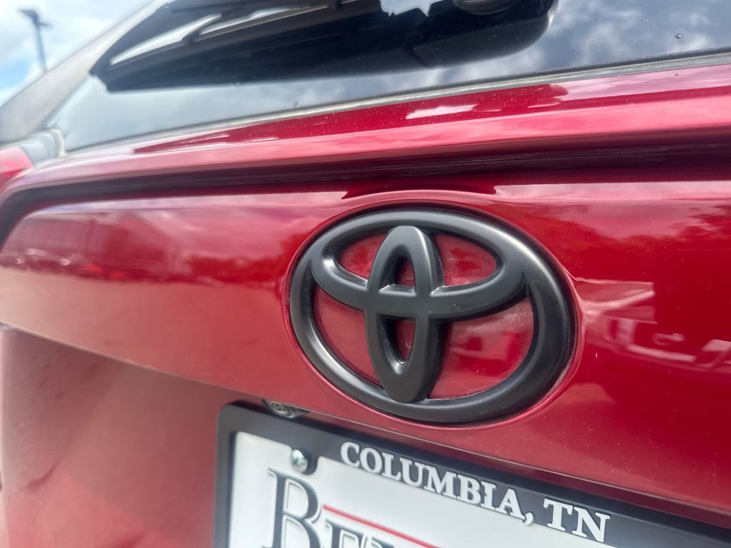 Used 2025 Toyota RAV4 XLE w/ Convenience Package image 42