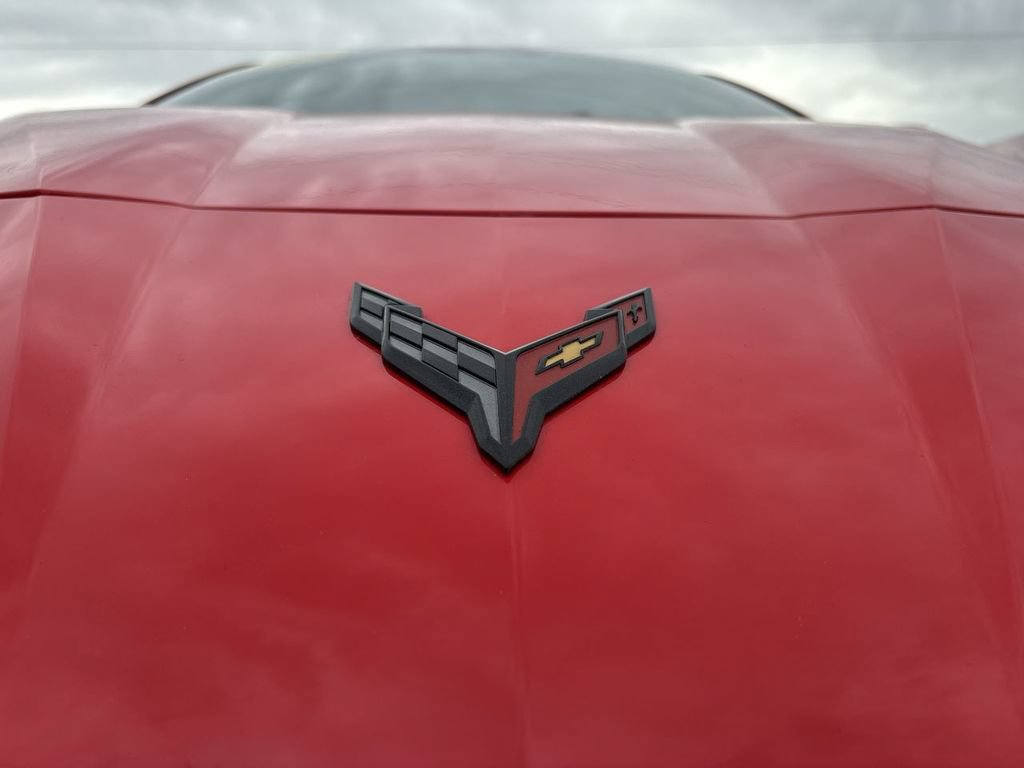Used 2025 Chevrolet Corvette Stingray Convertible w/ 1LT RWD image 32