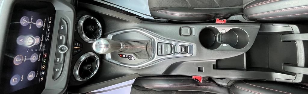 Certified 2020 Chevrolet Camaro ZL1 RWD image 21
