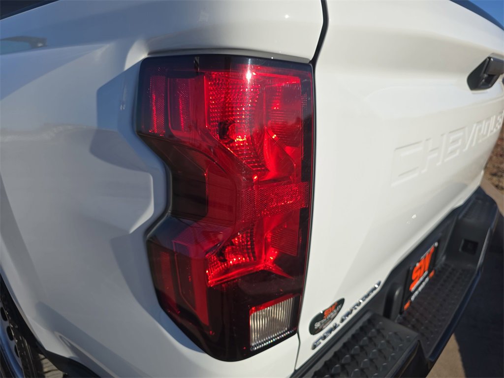 Used 2024 Chevrolet Colorado W/T image 34