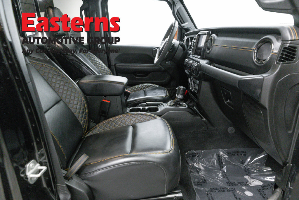 Used 2023 Jeep Wrangler Unlimited Sahara AWD/4WD image 26