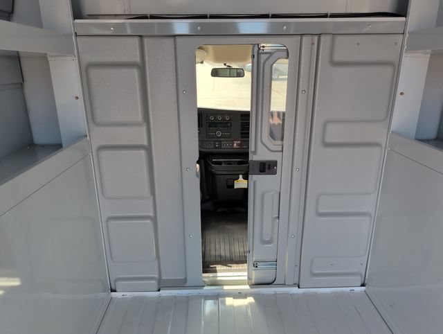 New 2026 Chevrolet Express 3500 w/ Power Convenience Package RWD image 25